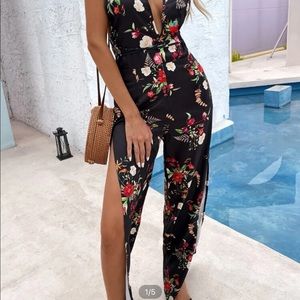 Spilt Thigh Backless Floral Jumpsuit